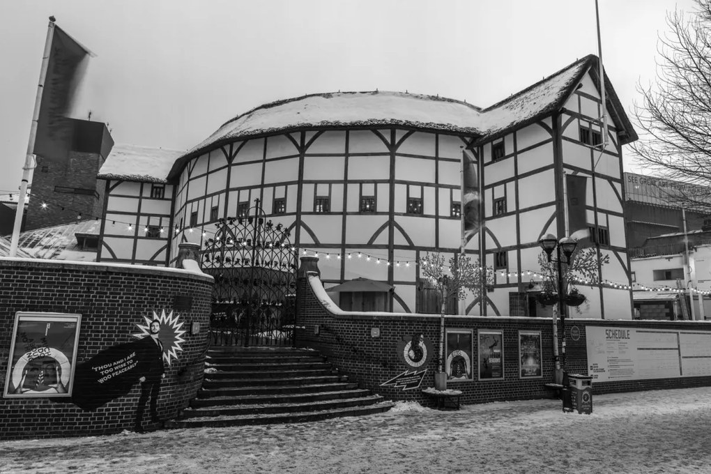 Poszter 91,5x61cm Globe Theatre a téli időszakban, Assaf Frank