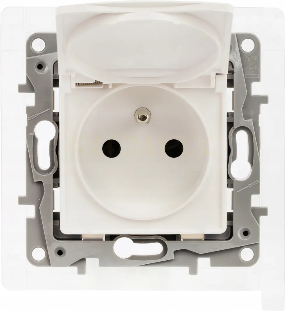 Legrand Niloe Fehér IP44 fröccsenő víz ellen védett szimpla aljzat leszorítók