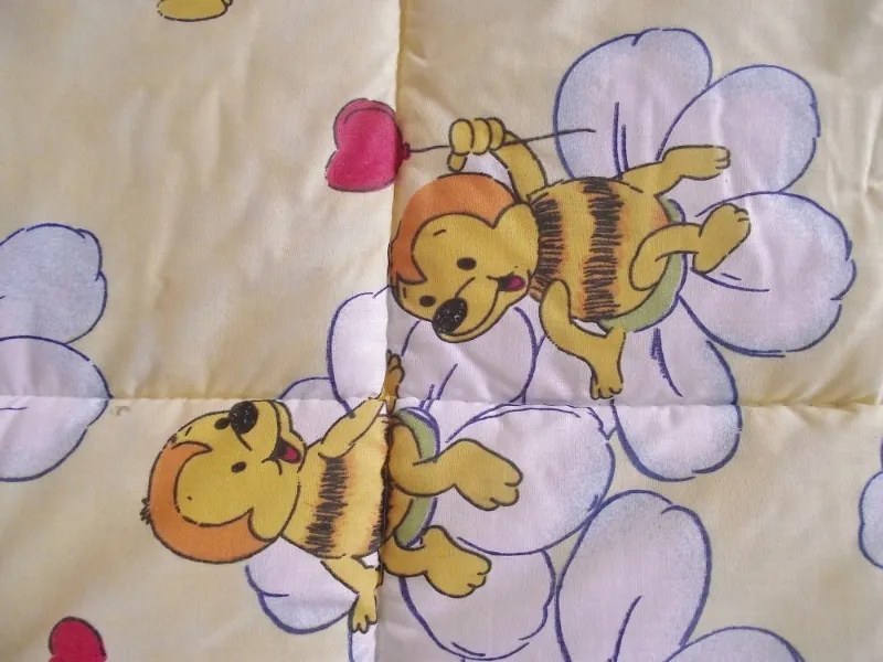 Pako Ovis Gyerek Paplan párna szett 90 x 140 cm Citromsárga Méhecskés