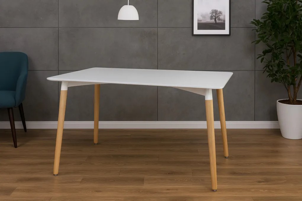 Téglalap alakú asztal 120 x 80 x 74 cm