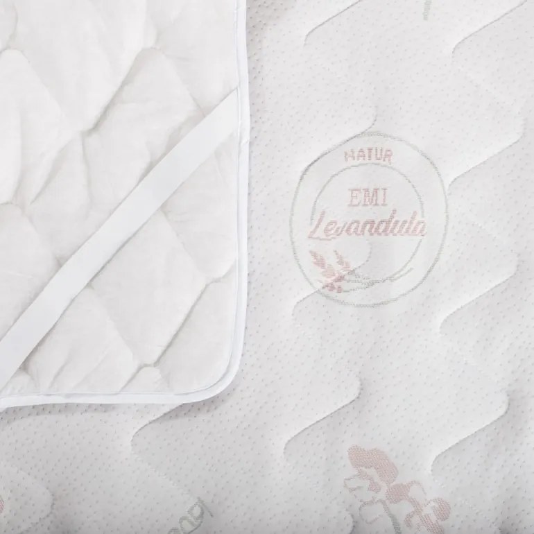 EMI Lavender matracvédő a sarkokon gumiszalaggal