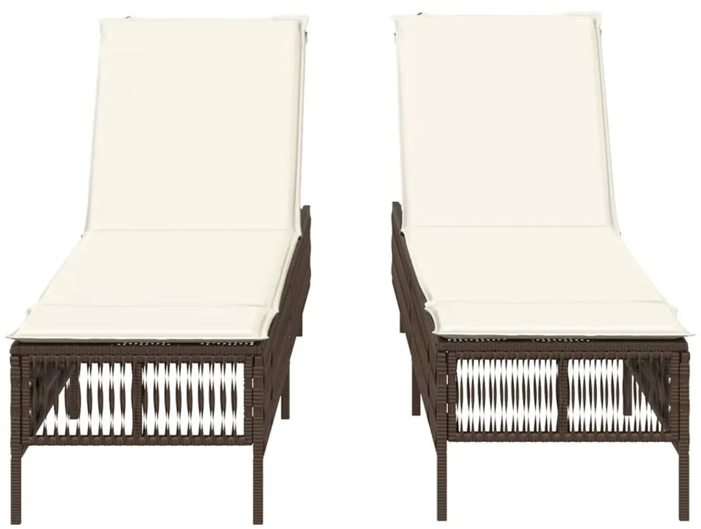 2 db barna polyrattan napozóágy párnával