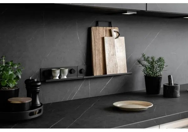 WENKO 71145800 - JET állvány 25x7,5 cm fekete