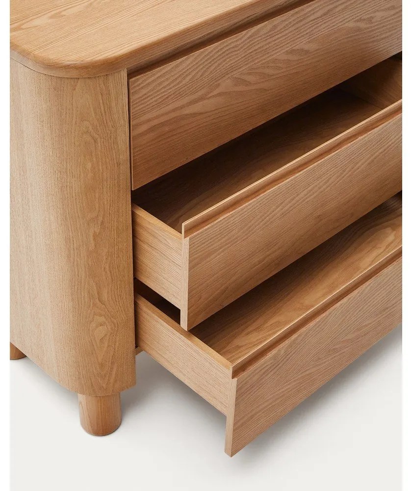 Natúr színű komód kőrisfa dekorral 120x80x40 cm Salaya – Kave Home