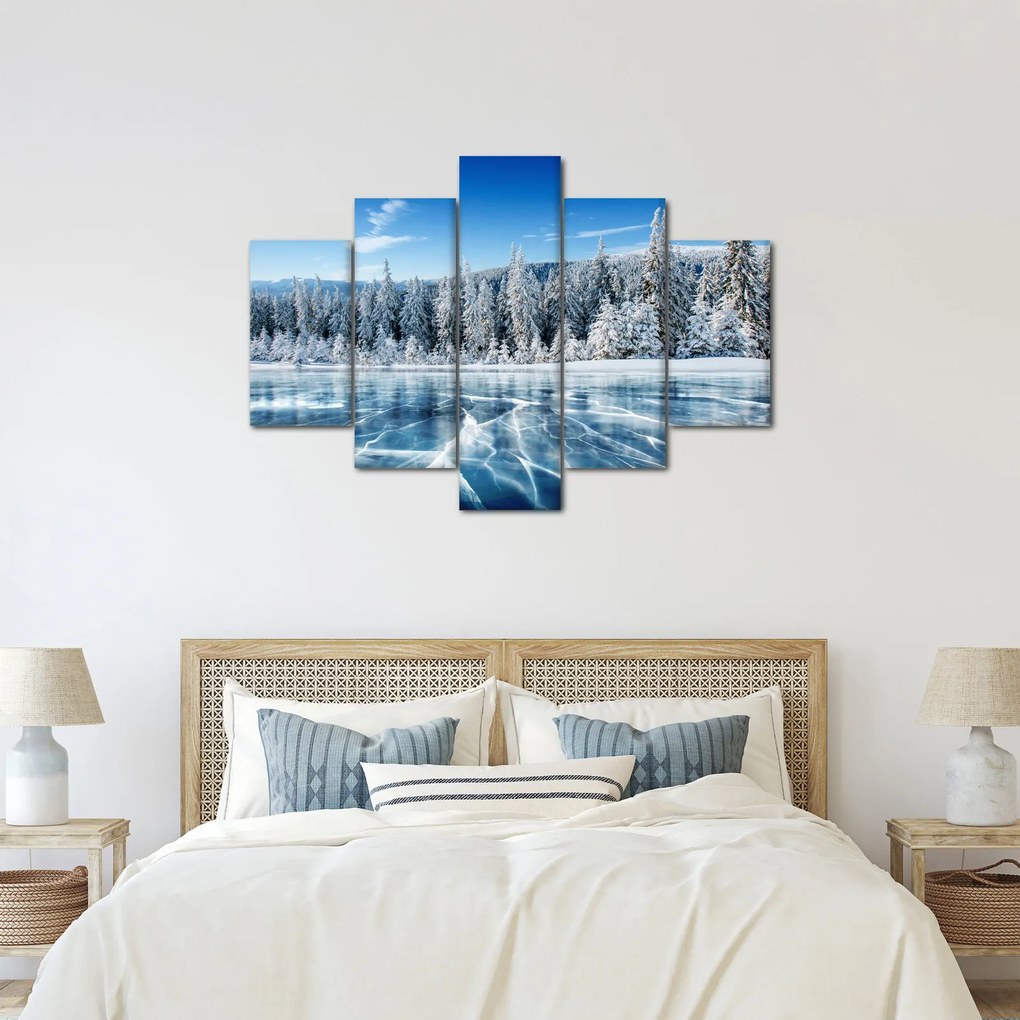 Kép a befagyott tóról és a havas fákról (150x105 cm)