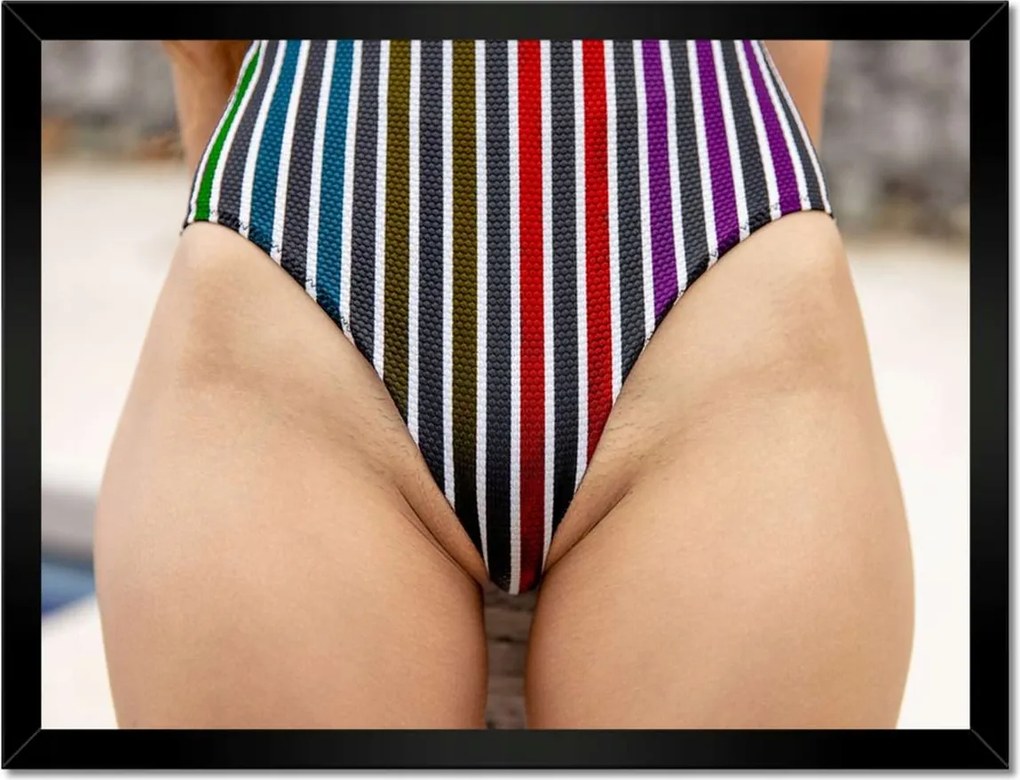 Poszterek keretben 40x30 Szimmetria a szemekben szúr