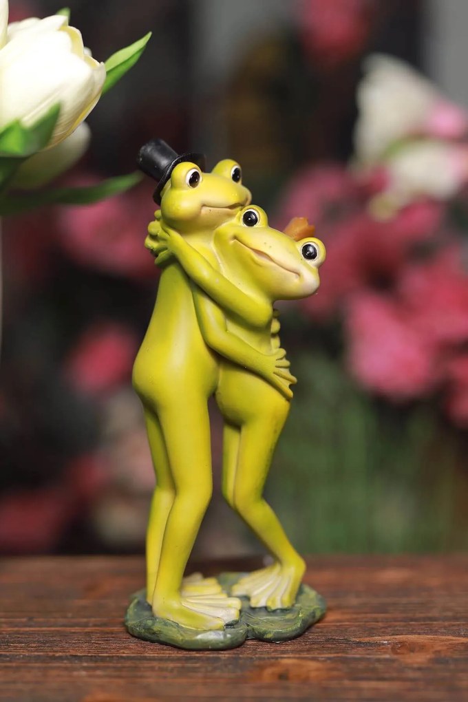 Táncoló békák - dekoratív szobrocska 24cm