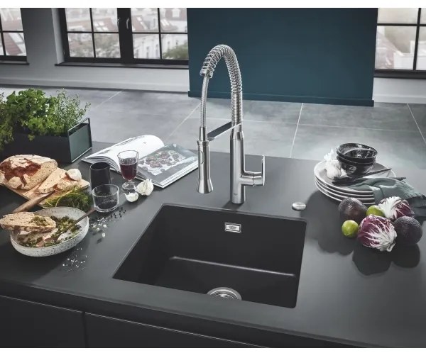 GROHE 31654AP0 - K700U mosogató 533 × 457 mm fekete gránit/fekete