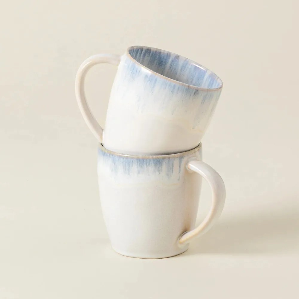 Fehér-világoskék agyagkerámia bögre 440 ml Brisa – Costa Nova