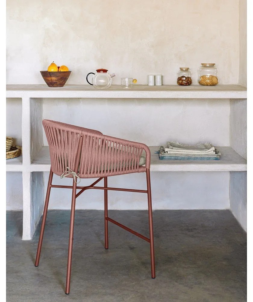 Yanet kerti bárszék terrakotta színű húrozással, magasság 85 cm - Kave Home