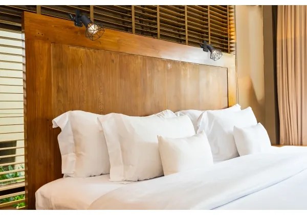 Globo 54802SK - Fali lámpa klipsszel XARA I 1xE14/40W/230V fekete