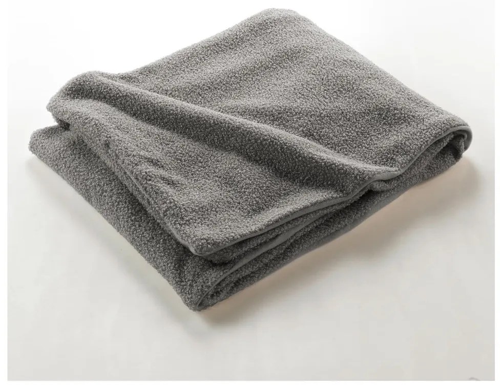 Szürke fleece takaró 125x150 cm Curly Wooly – douceur d'intérieur