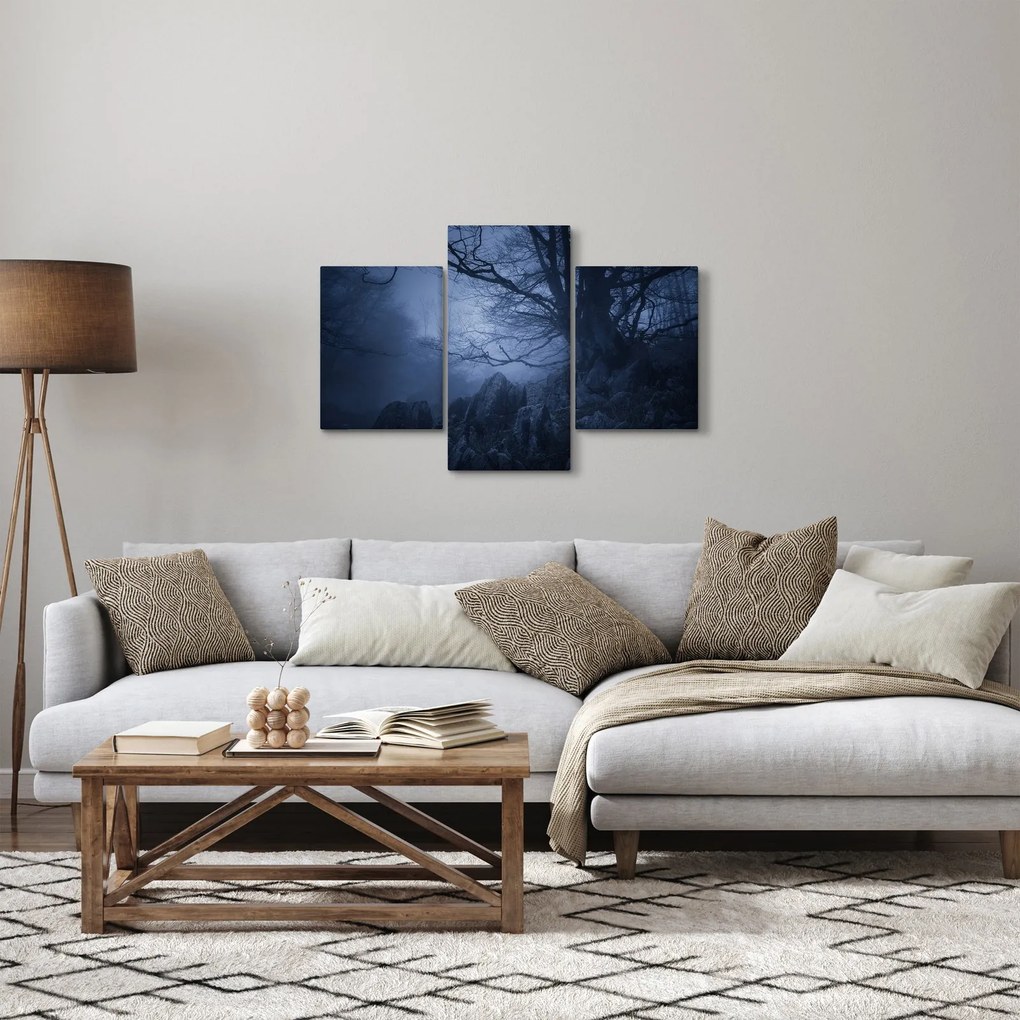Egy sötét erdő képe (90x60 cm)