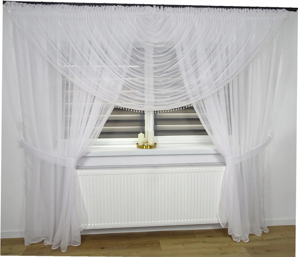 Függöny Kész Víz Gyöngyökkel Nappali KAR.1.8M