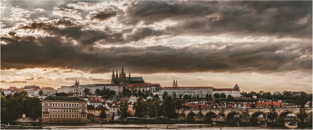 Prágai vár a félhomályban képe (120x50 cm)