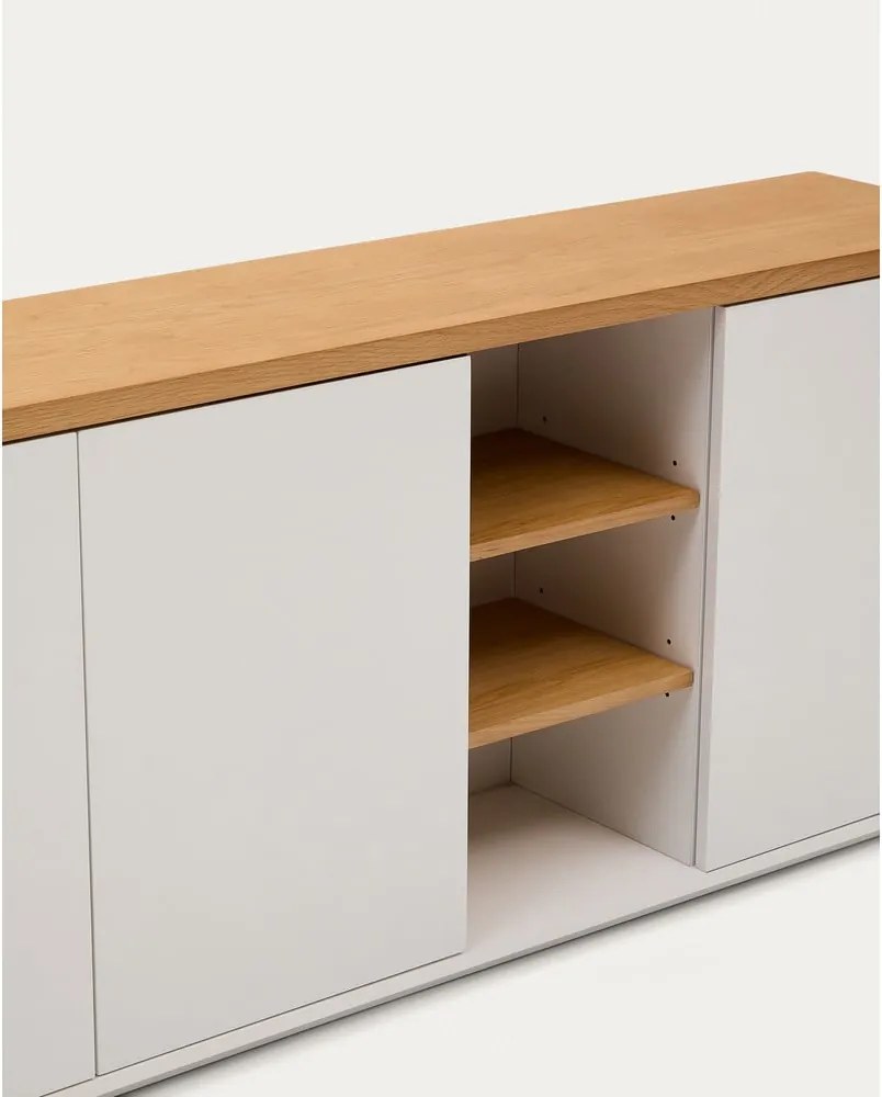 Fehér komód tölgyfa dekorral 180x75x36 cm Abilen – Kave Home