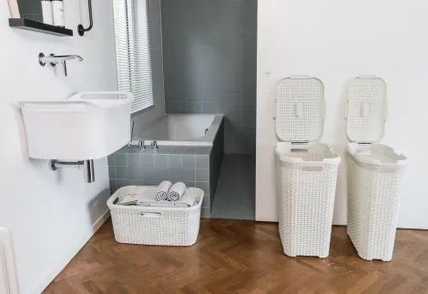 Curver Style szennyestartó kosár 40L krém fehér