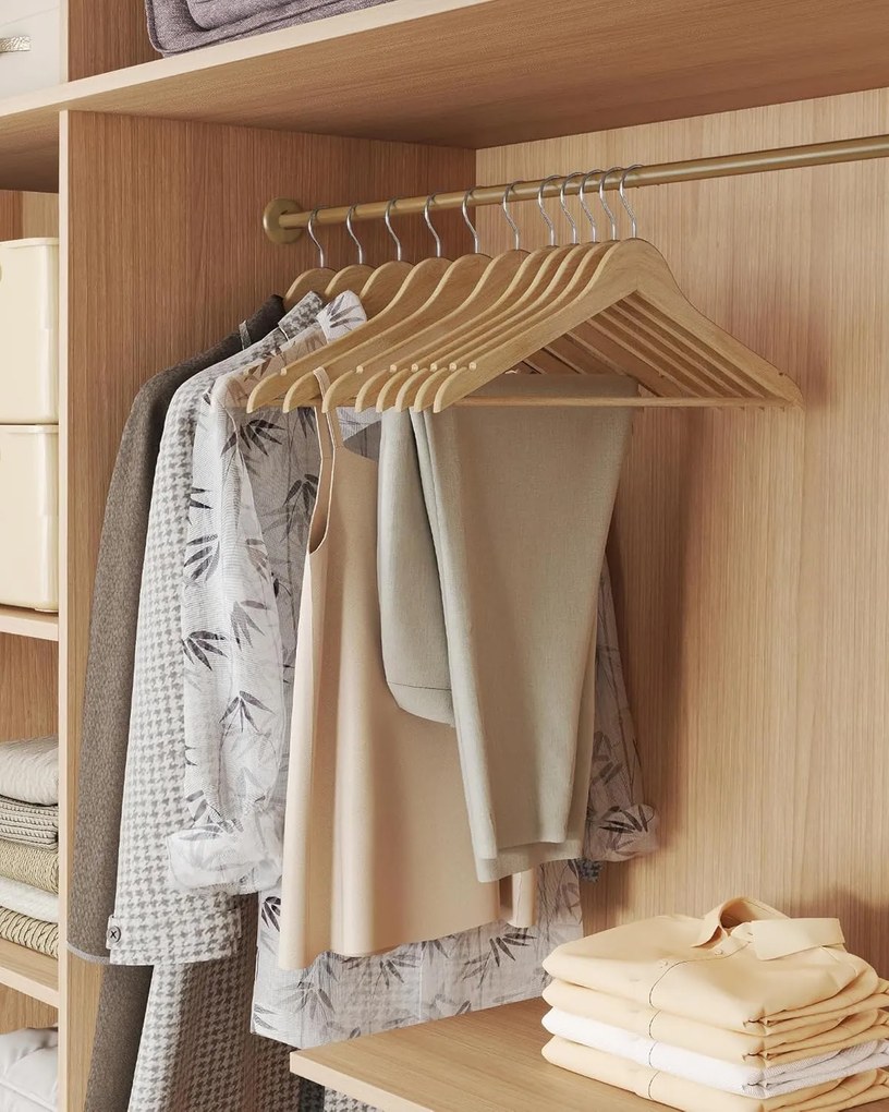 Fa vállfa szett 30 db-ps, világos bézs színben