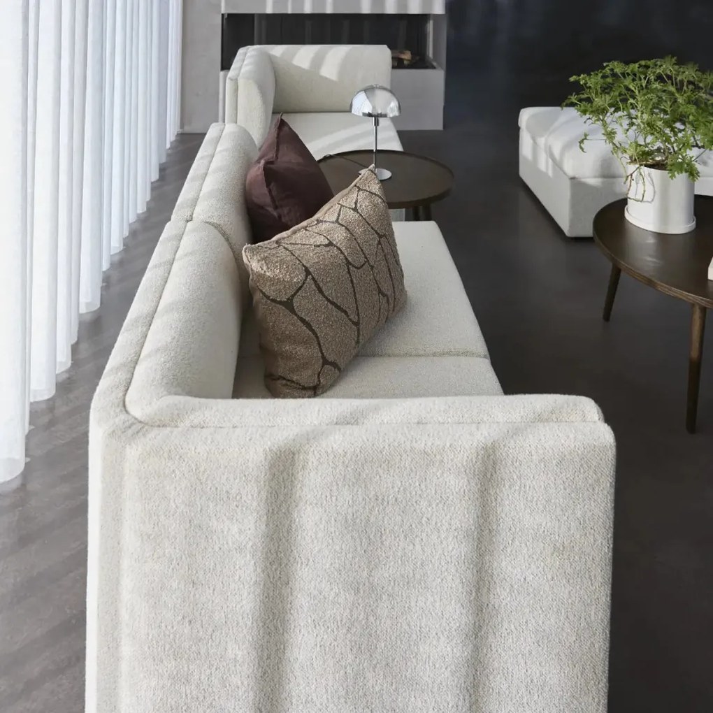 Harriet 3 személyes kanapé puffal