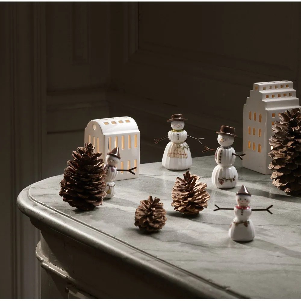 Porcelán karácsonyi figura (magasság 9 cm) Hammershøi Snowwife – Kähler Design