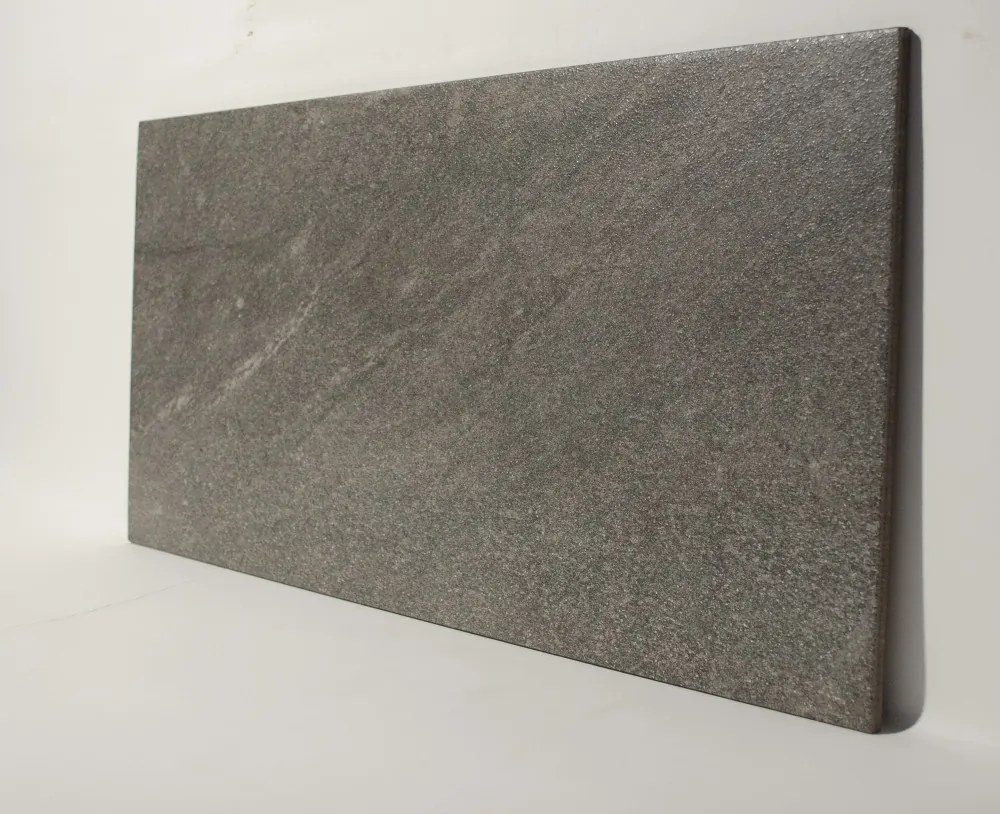 Mojo antracite 30x60 cm fagyálló kültéri gress porcelán lap érdes felülettel