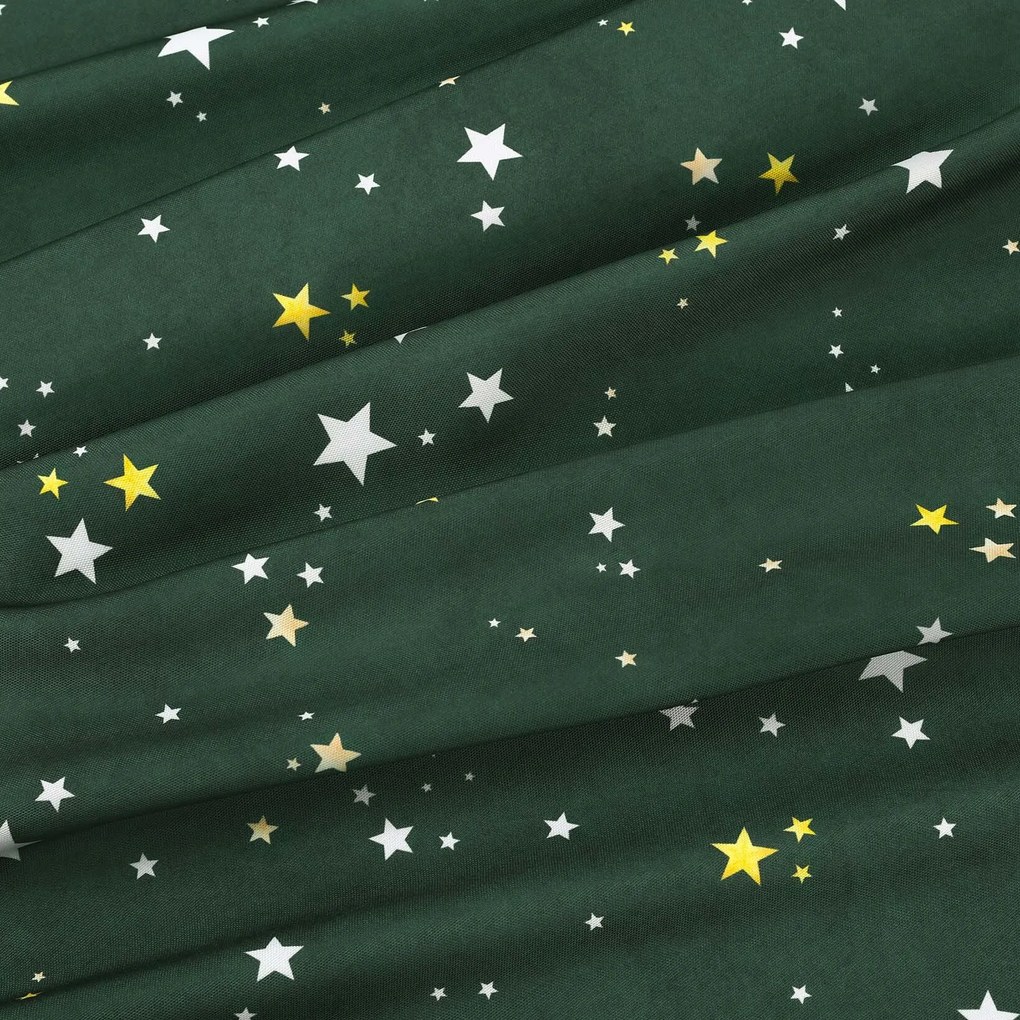 Goldea karácsonyi ovális teflonos terítő - csillagok zöld alapon 120 x 160 cm