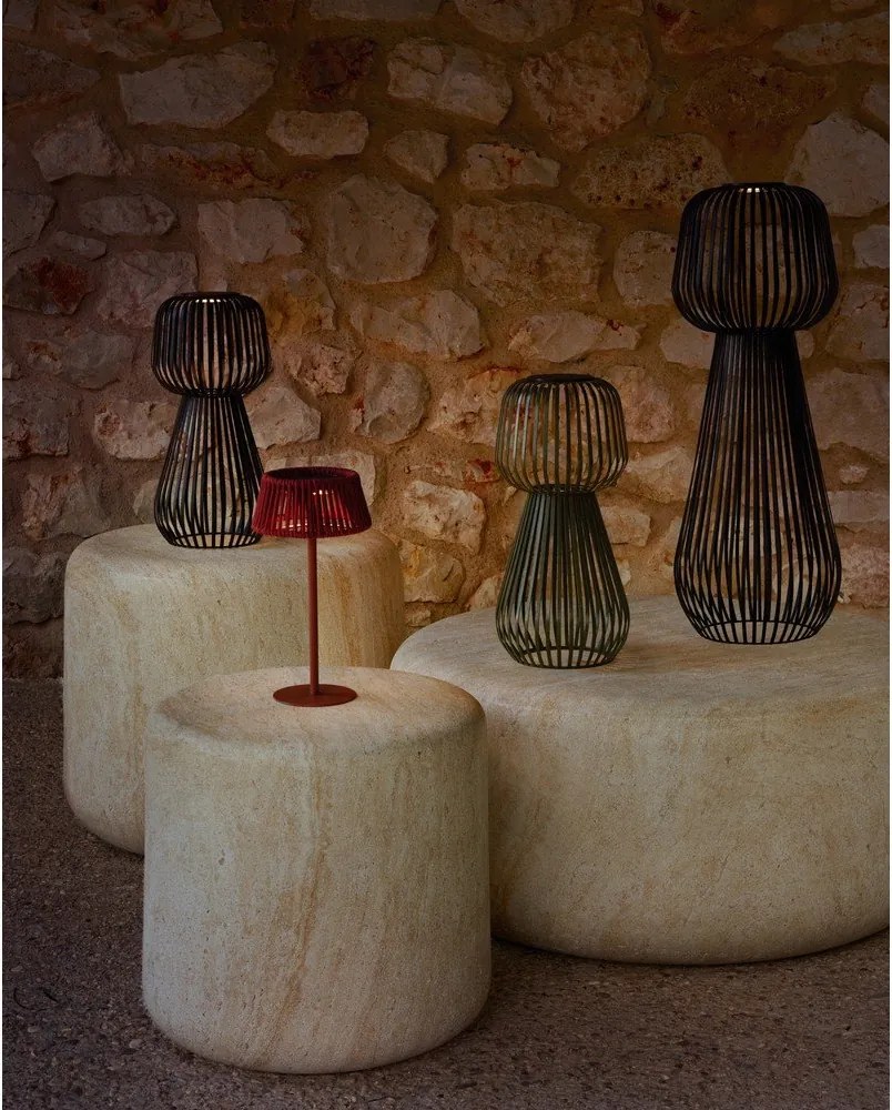 Napelemes LED asztali dimmelhető kültéri lámpa (magasság 42 cm) Reiba – Kave Home