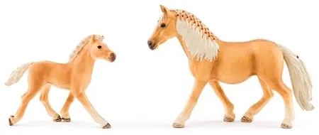 Faunica Istálló két lóval