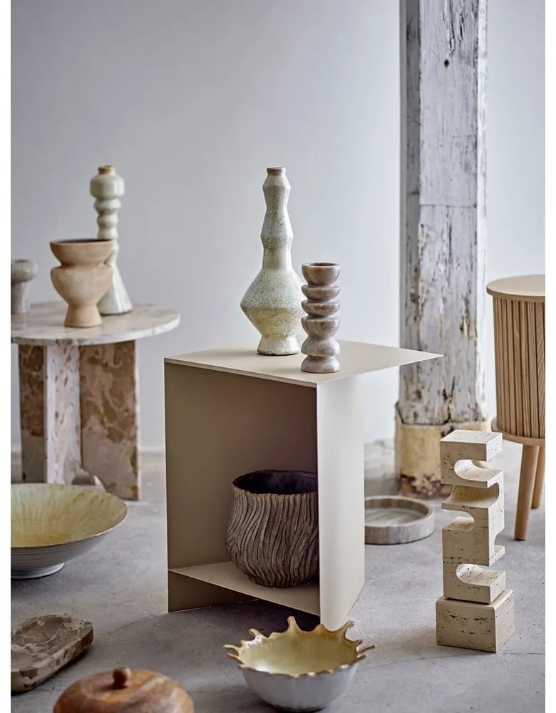 Poligyanta szobor (magasság 34 cm) Hallam – Bloomingville