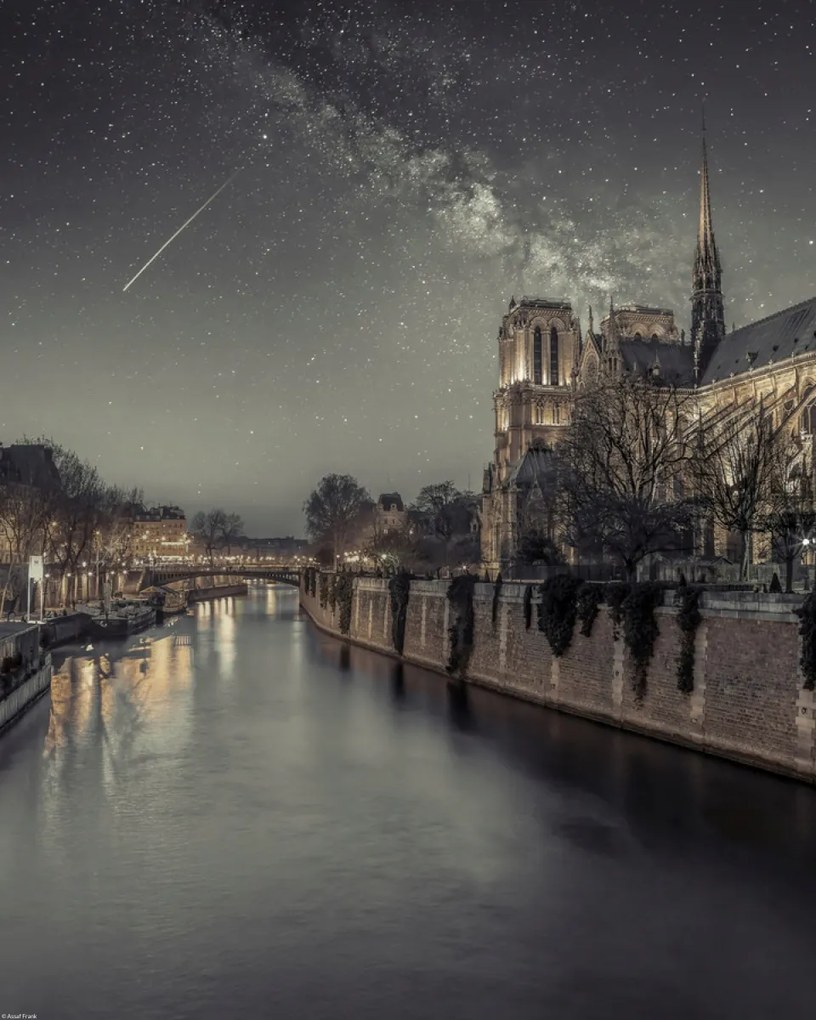 Poszter 40x50cm Notre-Dame de Paris éjszaka, Assaf Frank