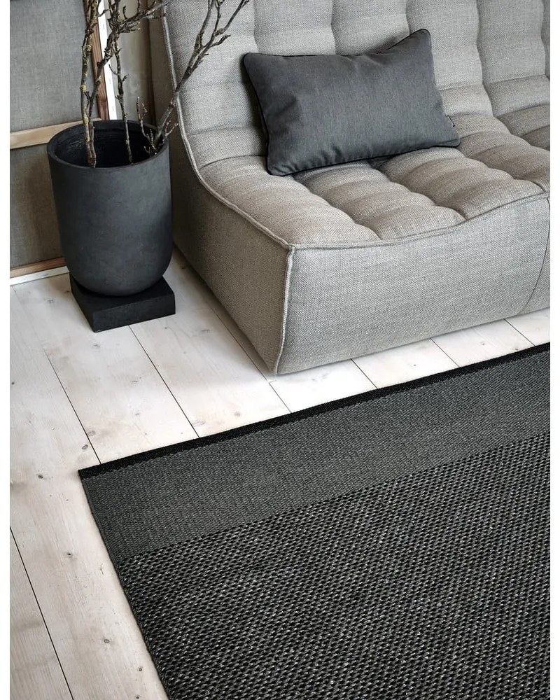 Antracitszürke kültéri-beltéri szőnyeg 180x260 cm Edit Charcoal – Pappelina
