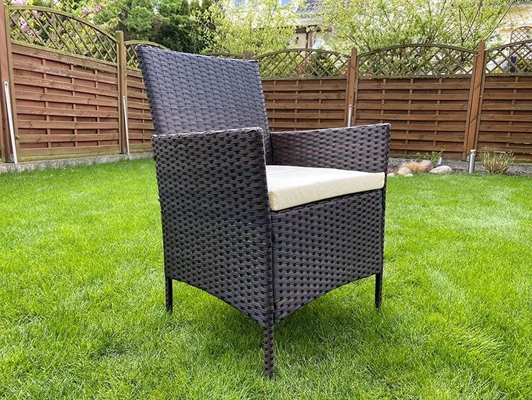 Modern kerti rattan ülőgarnitúra asztallal
