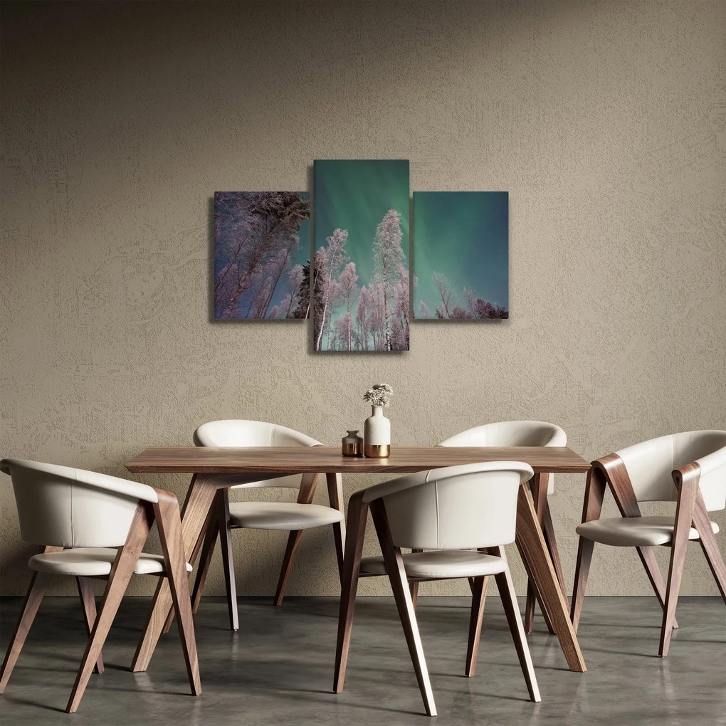 Az aurora borealis képe fagyos fák felett (90x60 cm)