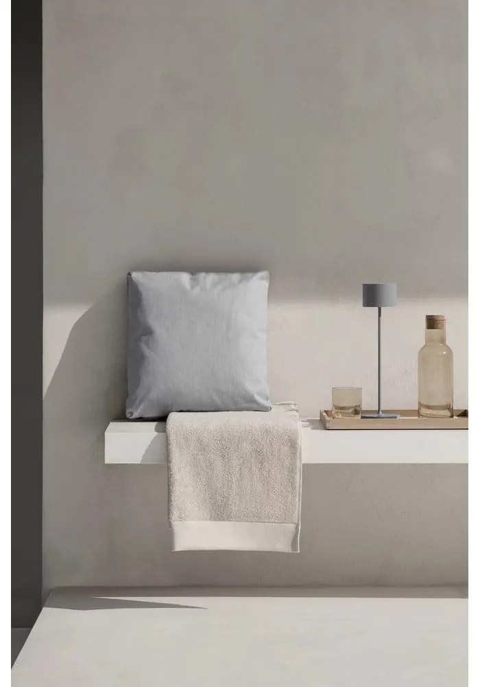 Grow világoskék kültéri párna, 38 x 38 cm - Blomus