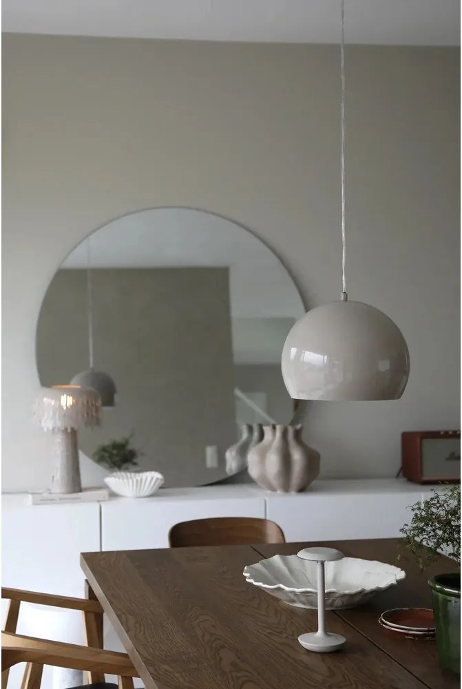 Szürkésbézs függőlámpa fém búrával ø 28 cm Pop – Markslöjd