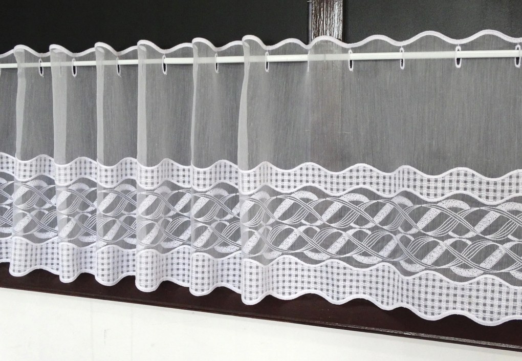 Mg Irigység Tifany fehér Batyst hímzés 40cm lengyel