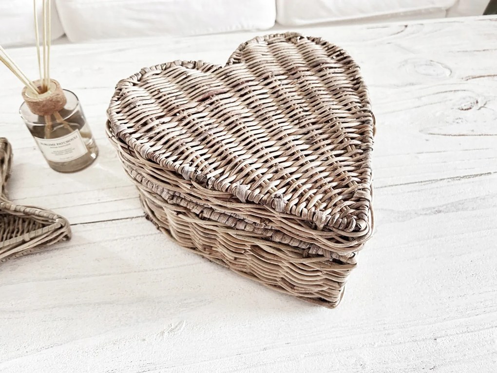 Szív alakú kosár Cukorka számára Rattan Hampton Rattan kosár