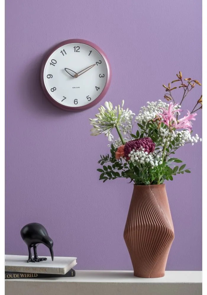 Barna poligyanta váza (magasság 30 cm) Twisted Rib – PT LIVING