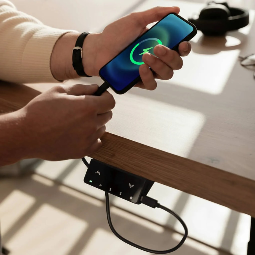 Elektromosan állítható magasságú asztal Liftor Expert