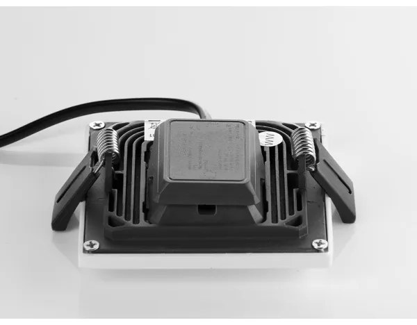 LED2 - LED Fürdőszobai beépíthető lámpa SLIM LED/15W/230V IP43 CRI 90