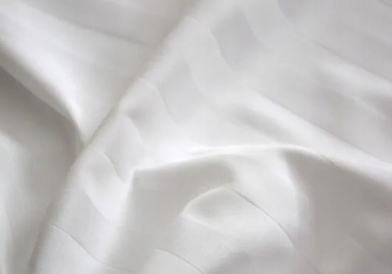 Szállodai párnahuzat csíkos 2cm 50X70