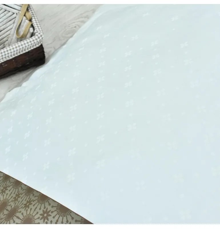 EMI Escala szatén ágyneműhuzat, A standard egyszemélyes ágy szett tartalma: 1x 140x200 + 1x 70x90