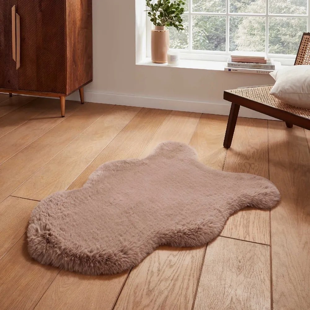 Világosbarna szintetikus szőrme szőnyeg 60x90 cm Super Teddy – Think Rugs