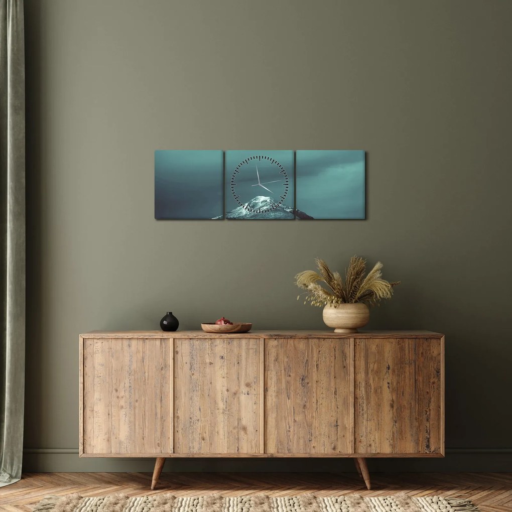 A hegy képe (órával) (90x30 cm)