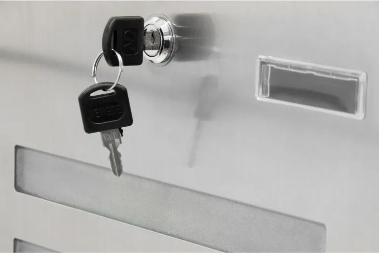 STILISTA Postaláda rozsdamentes acél 120 cm