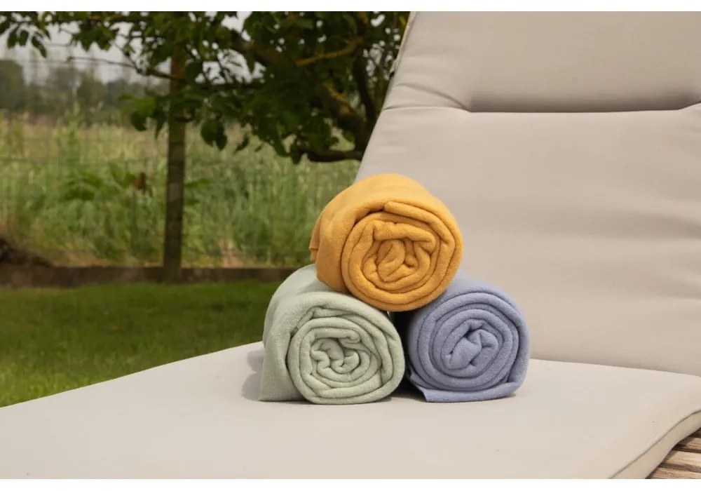 Zöld fleece takaró 130x160 cm Riso – Tiseco Home Studio