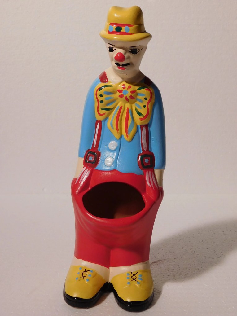 Kertész Figura Kert Virágtartó Dekoráció n