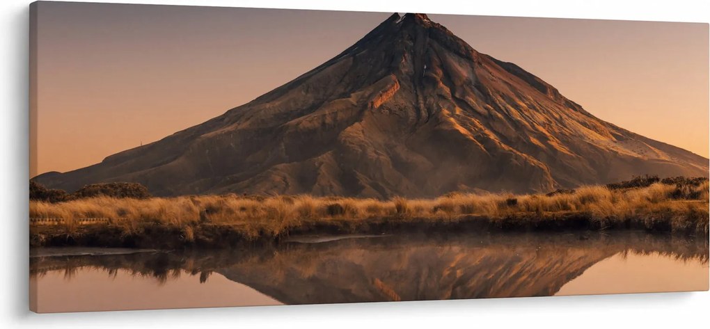 A Mount Taranaki visszaverődése, Új-Zéland (120x50 cm)