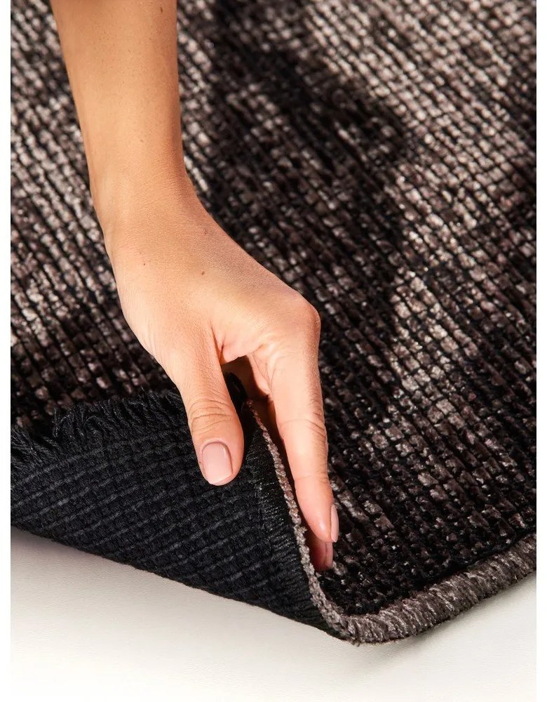 Barna szőnyeg 160x230 cm Prisma – Elle Decoration