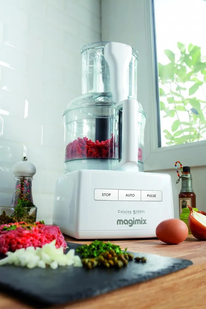 Magimix® 5200 XL Konyhai robotgép Premium csomag fehér színben